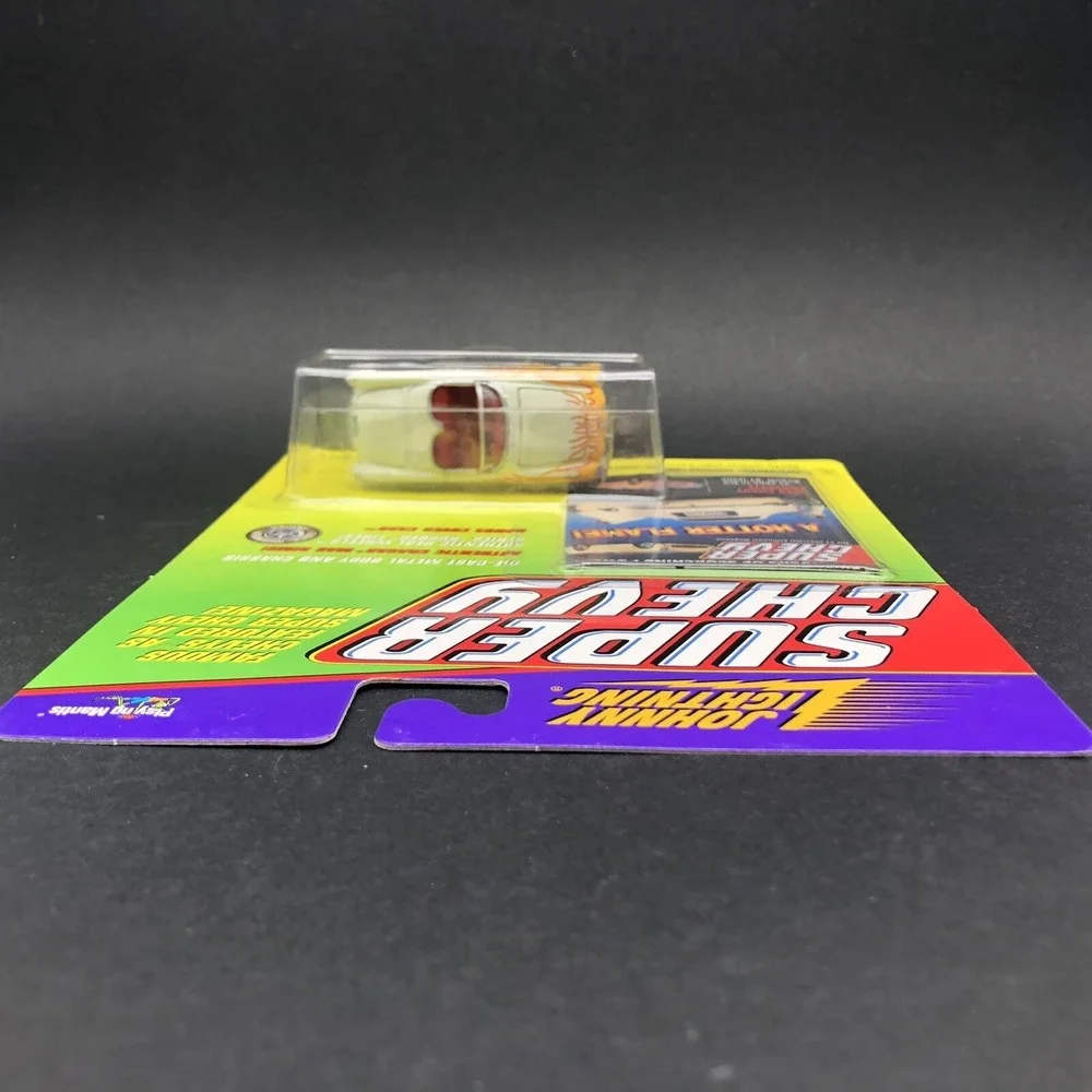 Johnny Lightning new package